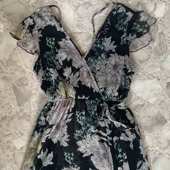 Band of Gypsies Floral wrap dress Large - Picture 2 of 6